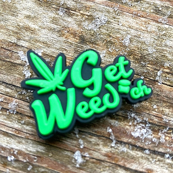 420/ Mary Jane Croc Charms - Picture 3 of 7